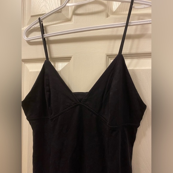 GUC black Wilfred Aritzia tank with adjustable straps, size large - Picture 2 of 5